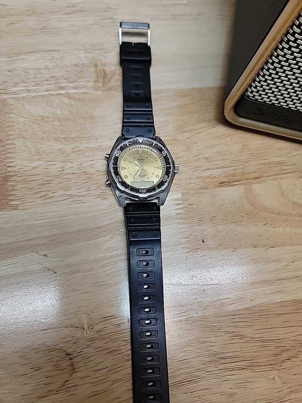 Vintage Casio Alarm Chronograph Quartz Men's Watch AMW-3200 (New Battery)8